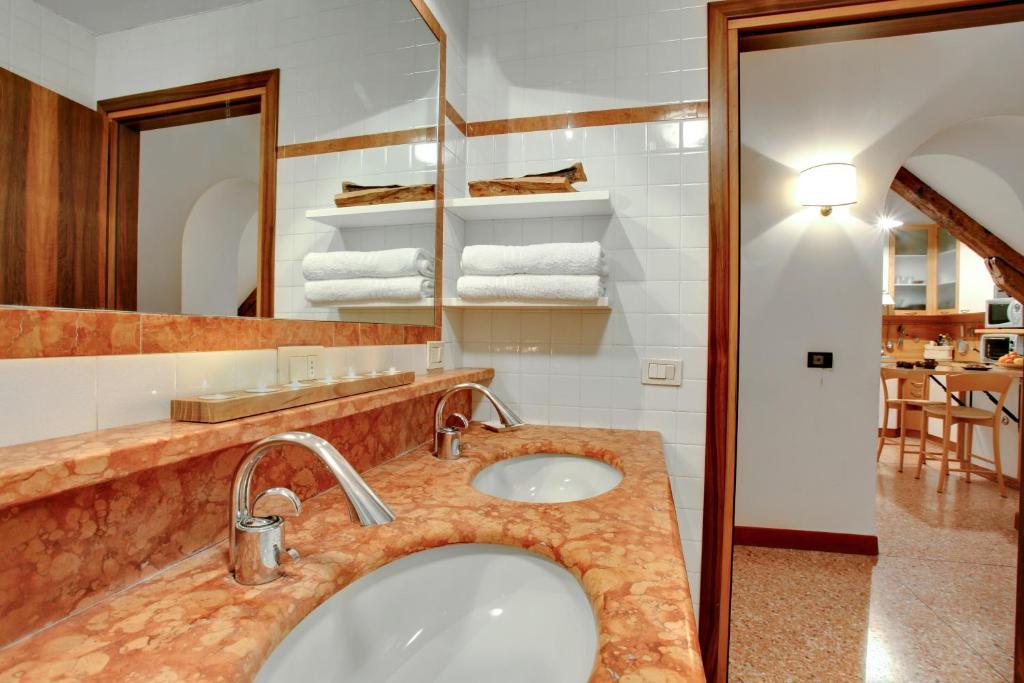 Ca' Cortigiane Suite Venecia Habitación foto